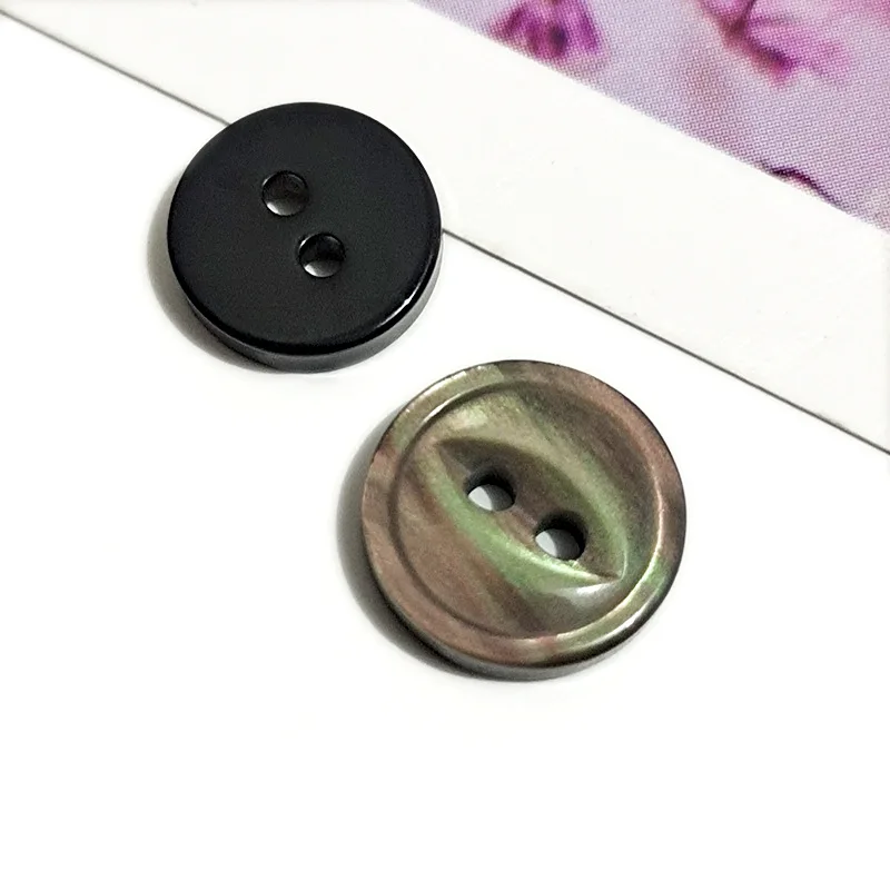 Wholesale colorful round two holes and four holes bread resin buttons for shirt polyester button
