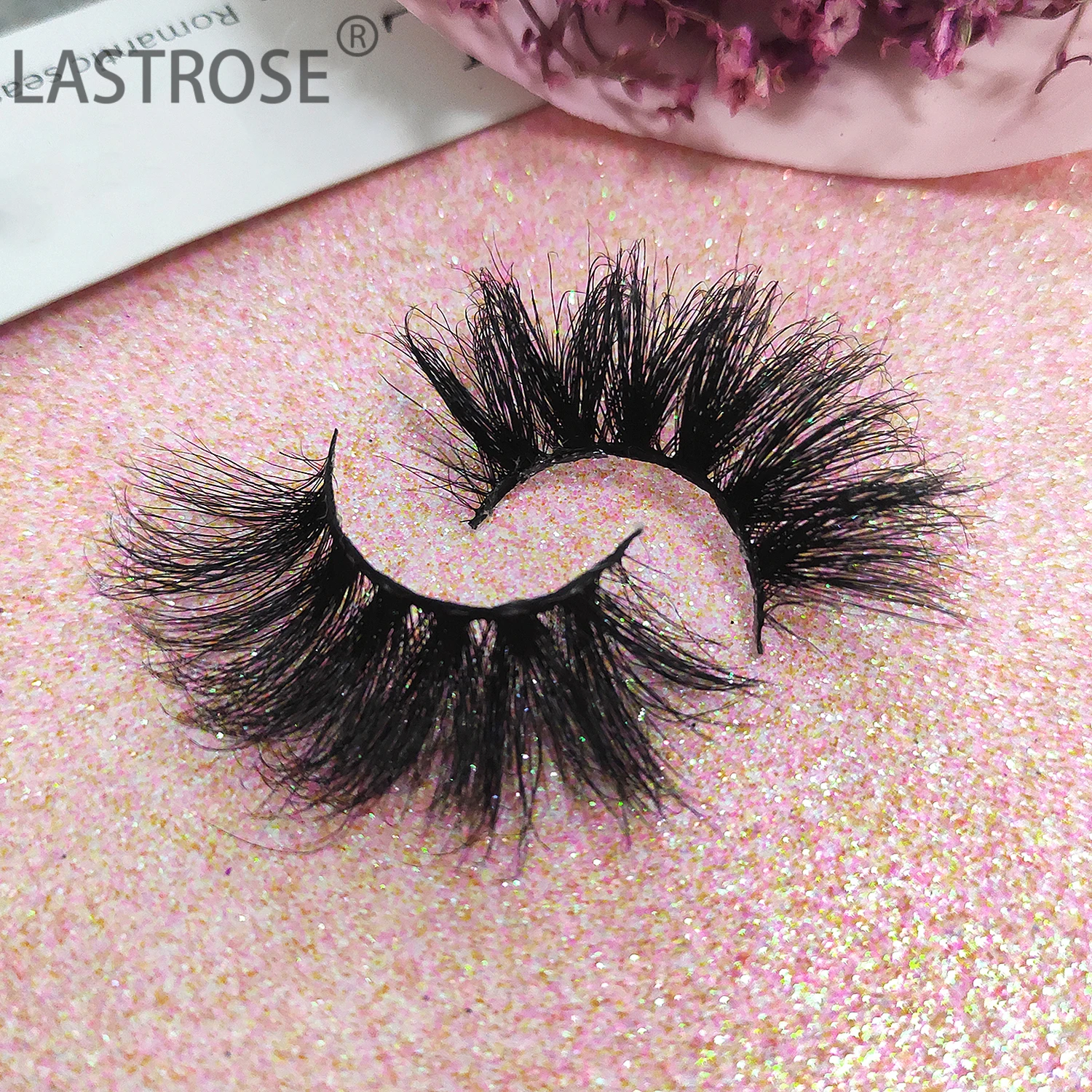 Wholesale Mink Eyelashes Vendor 3D Mink Lashes  Private Label  Fluffy 5D 8D25mm Mink Eyelashes With Custom Eyelash Packaging Box