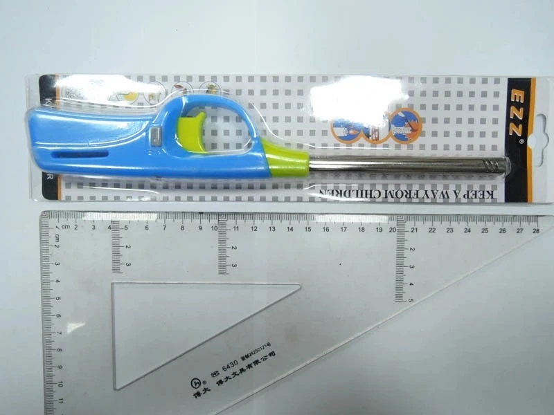  Заправка газовой пластиковой электронной зажигалки для