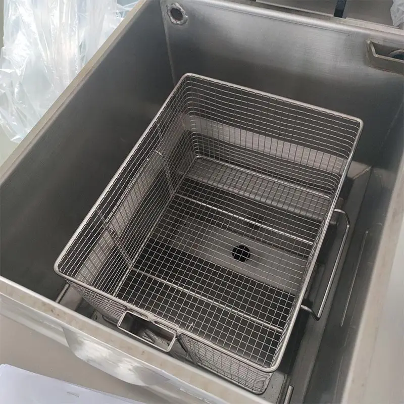 Commercial Electric/Gas Pressure Chicken Fryer with Computer Panel and Oil Filter System