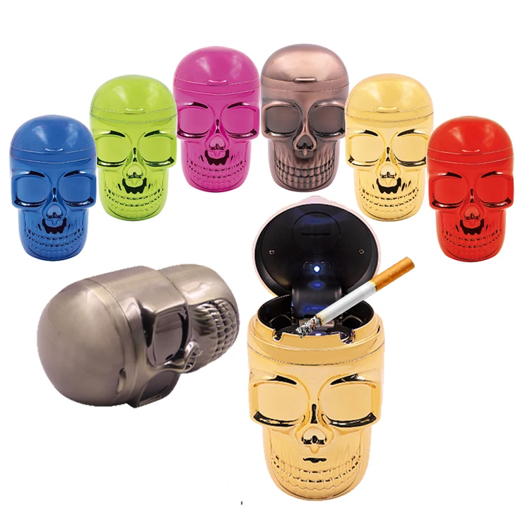 New Fashion Plastic Skull LED Car Ashtray Smokeless Cigarette Smoking Ashtray Smoke Shop Wholesale Ash Tray