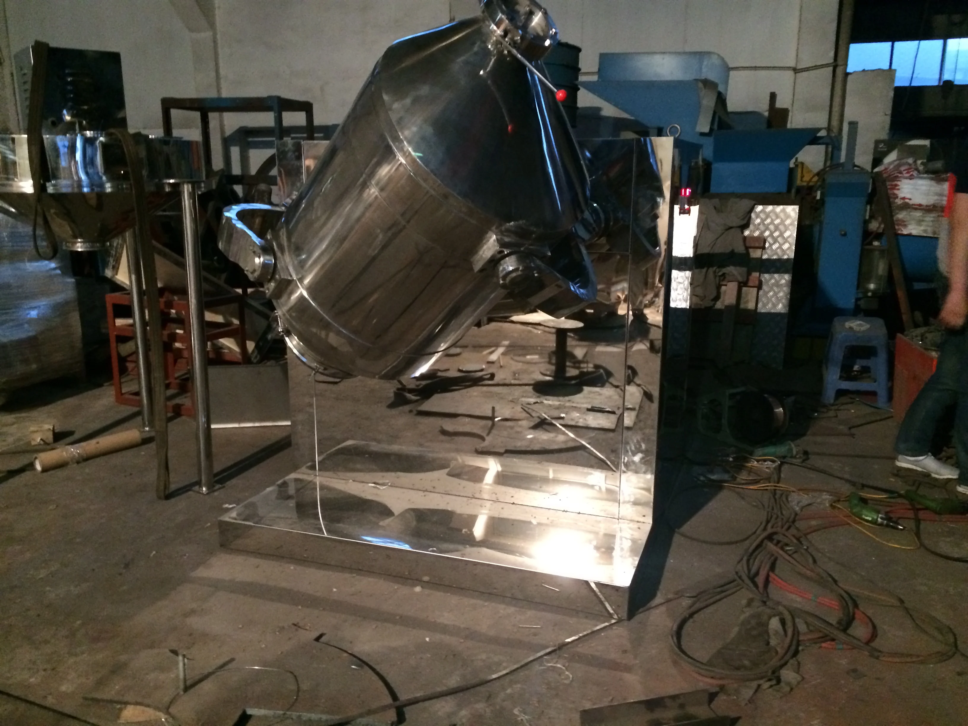 SYH Model 3d Motion Blender Mixing / SYH-200 Powder Mixer Machine