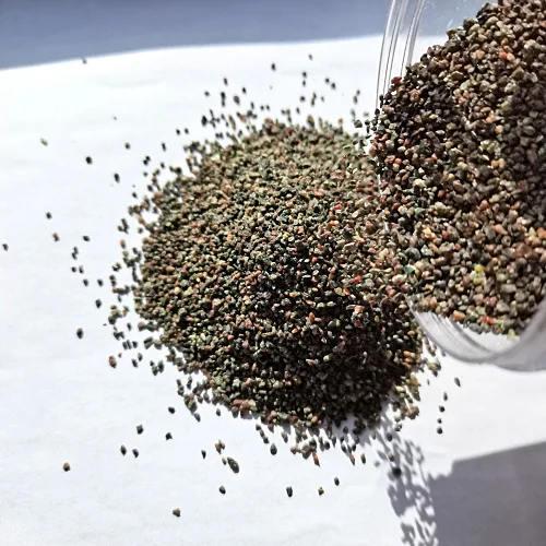 Green garnet 30/60 mesh with competitive price