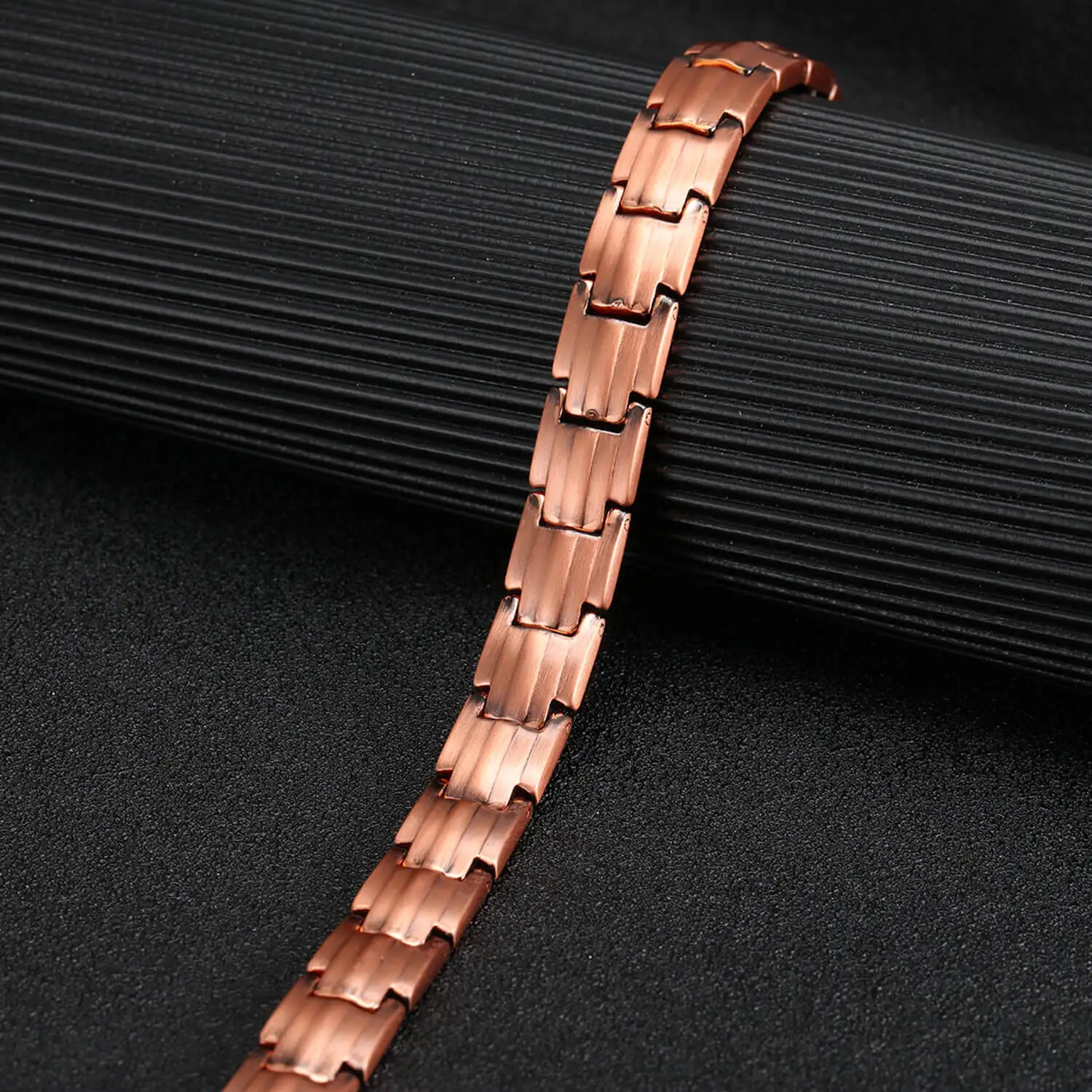 Factory Wholesale Fashion Pure Copper Jewelry 4 In 1 Health Attributes Bracelet Unisex Simple Style Magnetic Bracelet