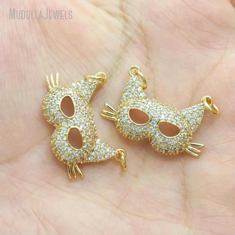 PM53292 Copper Creative Animals Mask Half Face Cat Mask Pendant Gold Plated Cubic Zirconia Cat Eye Mask Charms Jewelry
