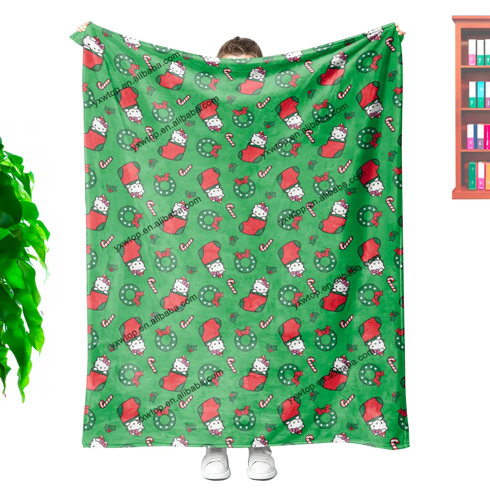 christmas presents wholesale custom printed green color xmas cartoon cute HK Kitty cat 150 cm polyester fleece throw blanket