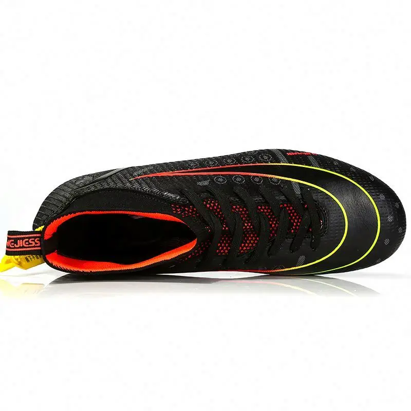 Breathable Mesh Mens Soccer Shoes Fg High-Top Sock Designer Football Size 38 Wholesale Futsal 1Pair Waterproof Shoe Taiwan