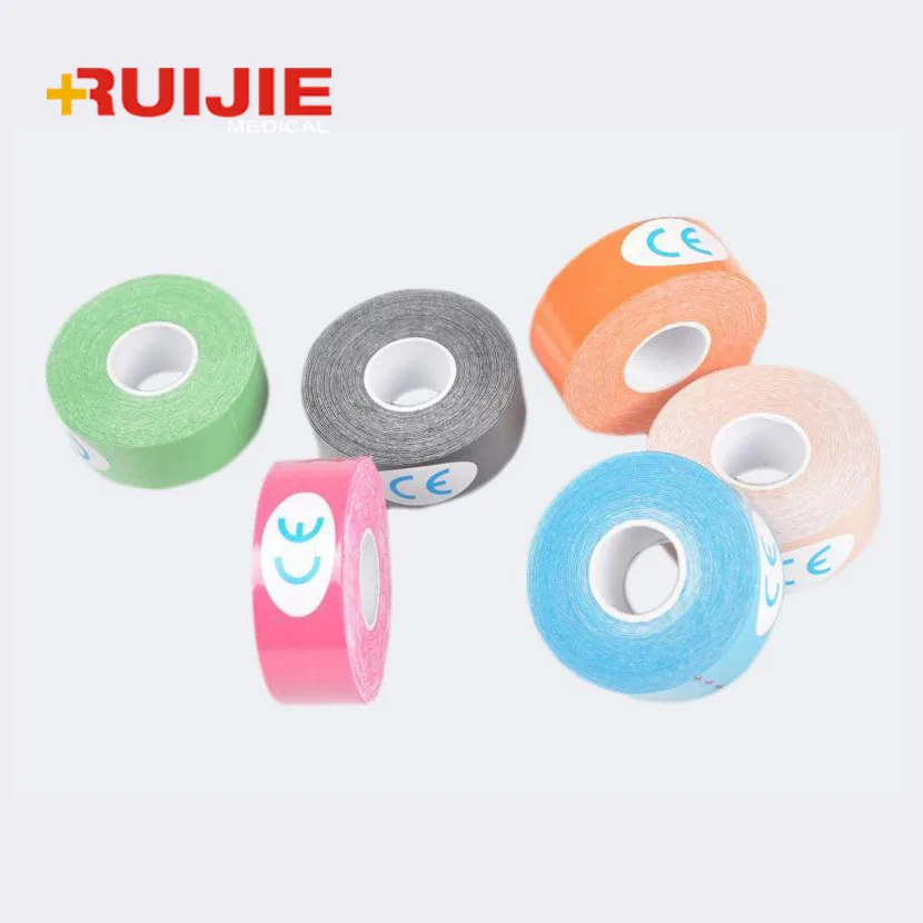 Медицинский самоклеящийся бинт