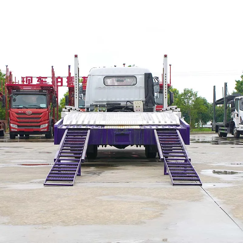 Двухэтажный грузовик Dongfeng 4x2 с прицепом для перевозки 2 автомобилей