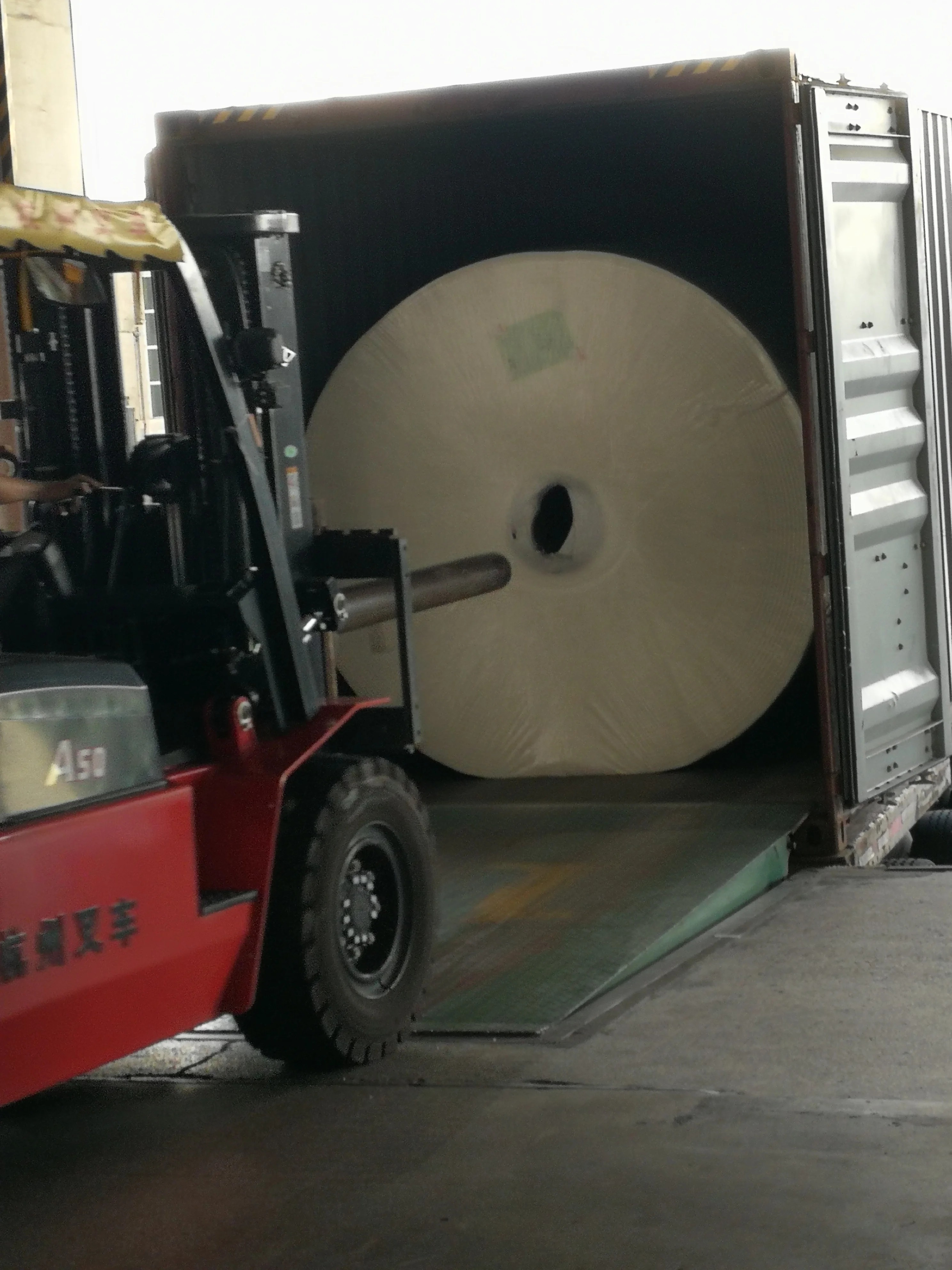 napkin making machine converting factory 2 Ply,420mm W layer Gold Supplier Tissue Supplier tissue machine