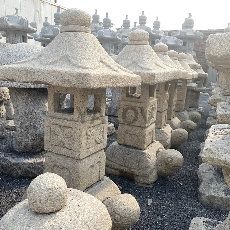 outdoor garden decoration Korean style rusty yellow granite stone lantern pagoda