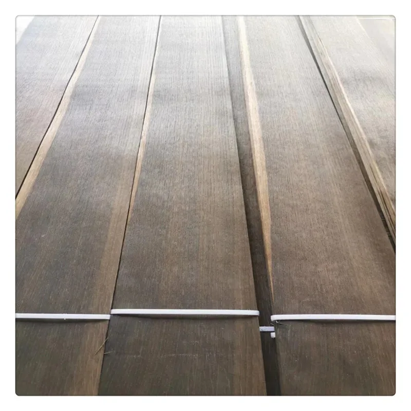 Good Quality Fumed Oak Wood Veneer Smoked European Oak Veneer  For Interior Decoration Panel