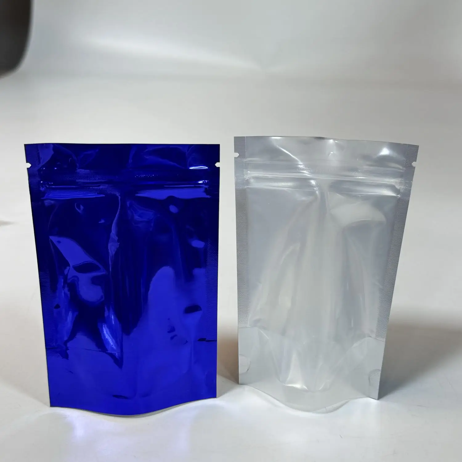 3.5g 7g 14g Custom Plastic Zipper Edible Food Packing Stand Up  Pouch Smell Proof 3.5 Grams Bolsas Mylar Bags With Logo