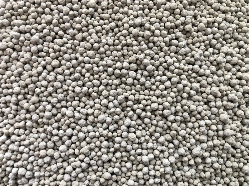 Lovepet  bentonite cat litter Sale buy price bulk kitty litter bentonite clay cat litter sand for cats cleaning sets