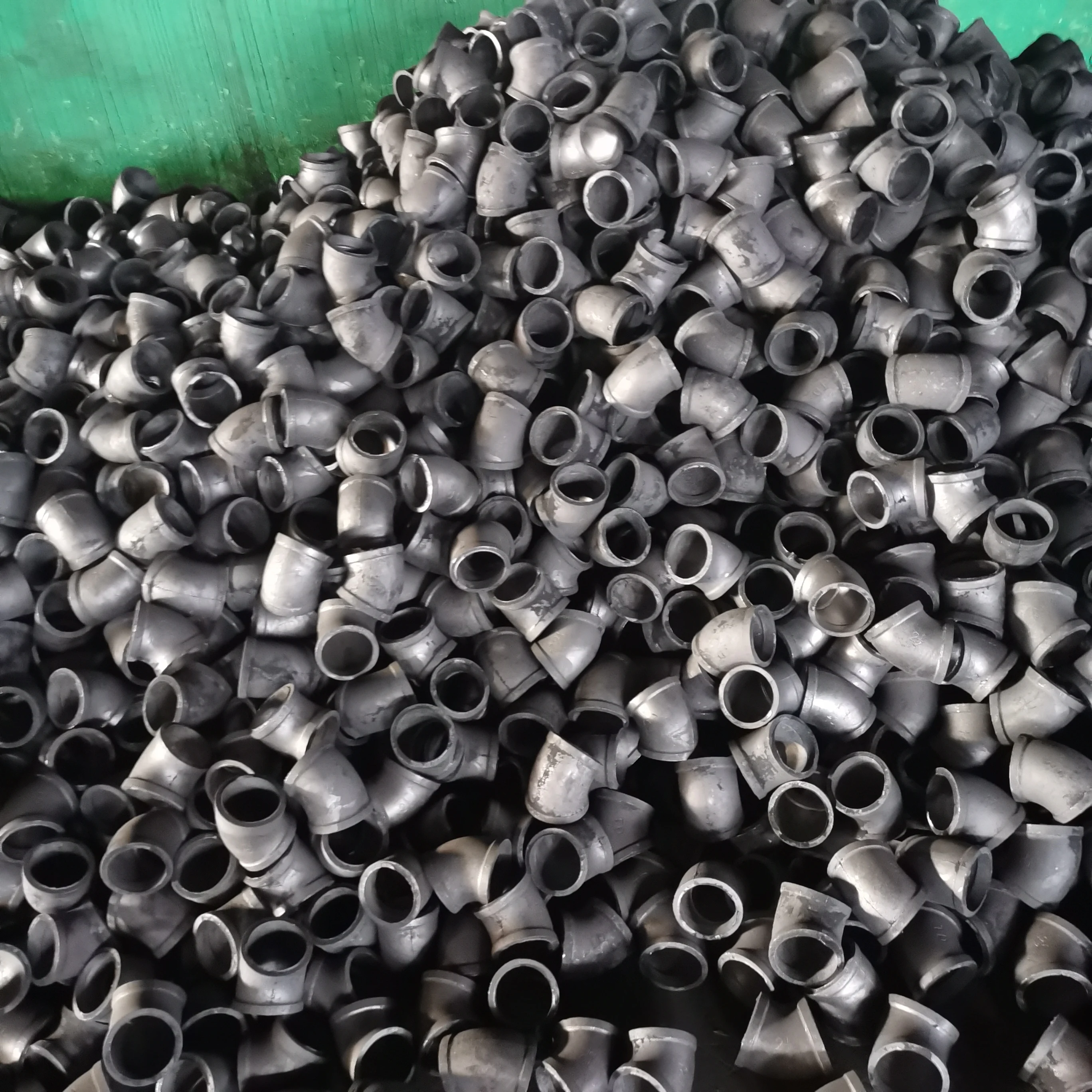 Galvanized nace standard malleable reducing elbow