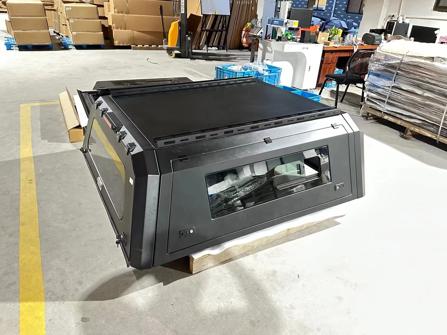 Customized Nissan frontier Campers Or Canopy Tacoma hilux Hard Pickup Top Canopy Made In Aluminium