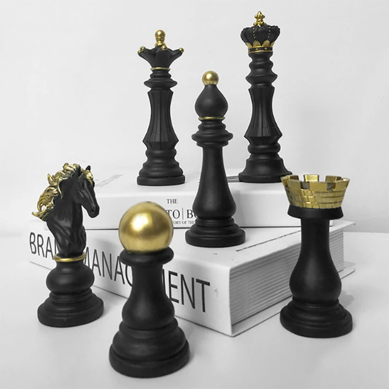 Resin Retro International Chess Figurine for Interior King Knight Sculpture Home Desktop Decor Living Room Decoration