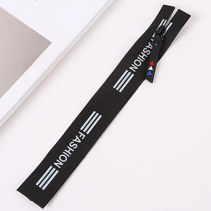 Wholesale cremallera fermuar bag custom logo zippers puller waterproof nylon zipper tape waterproof zipper