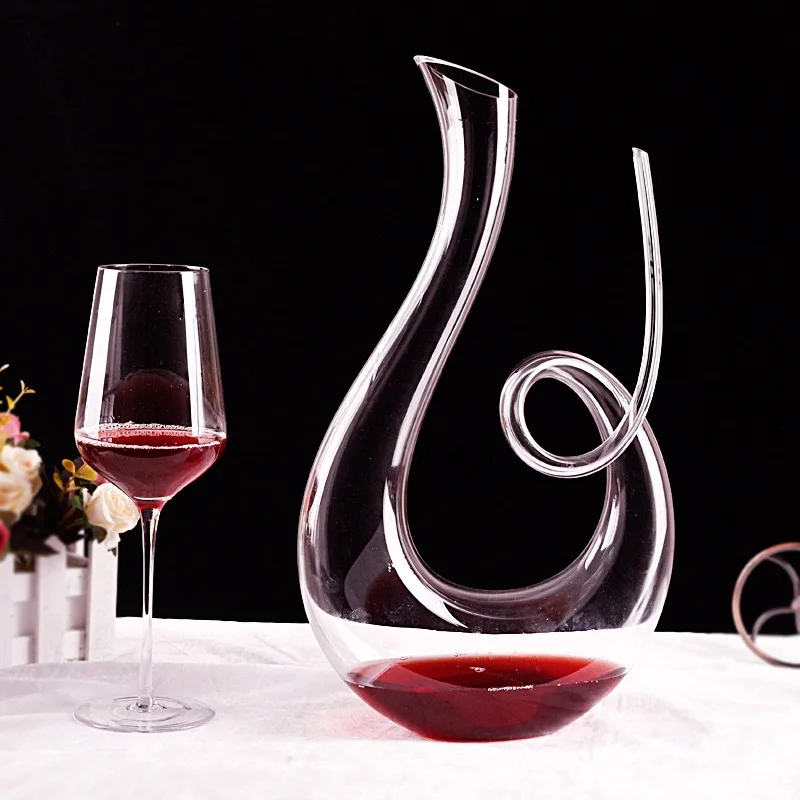 lead-free crystal red wine glass decanter 1500ml Simple fashion goblet suit/ 6 piece grape wine glass High Grade Swan Spiral