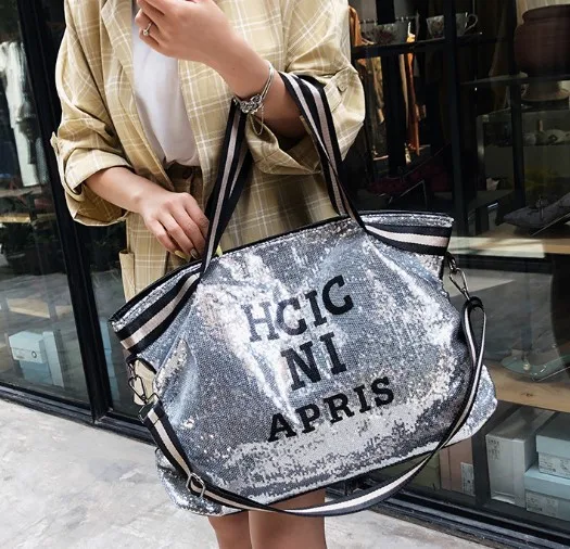 Wholesale Fashion Large Duffel Bag Fitness Outdoor Sports Gym Weekend Portable Beach Tote Bags Sequins Travel Yoga Bag