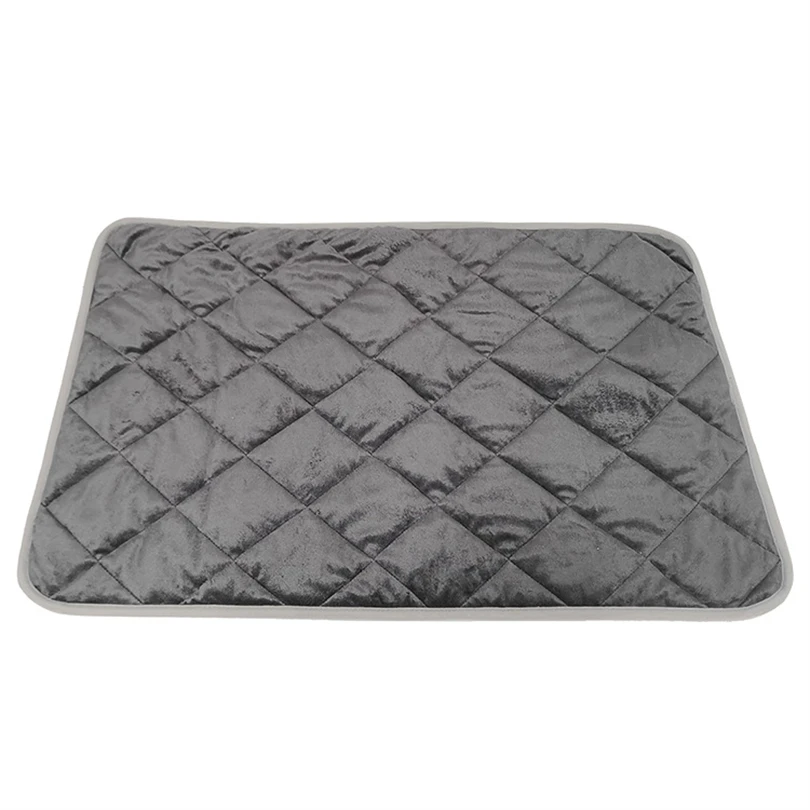 Pet mat Winter cat and dog sleeping mat Thick blanket Pet Nest Heating and warming floor mat