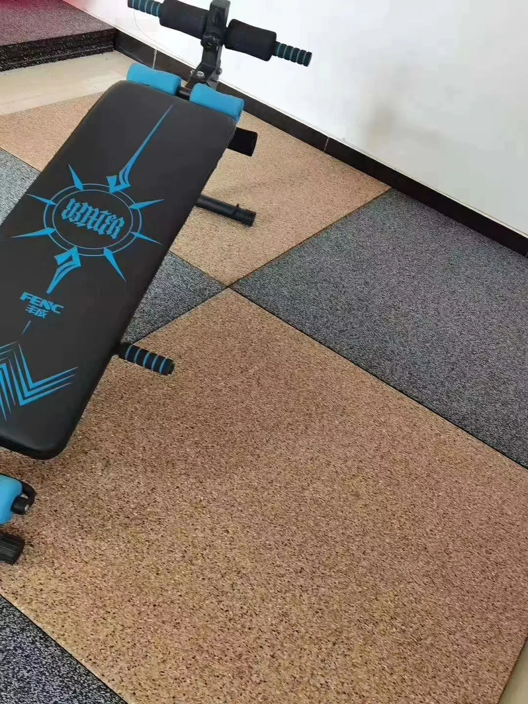 Gym rubber floor mat shock mat indoor floor mat for sound insulation of treadmills/Garage floor tiles rubber