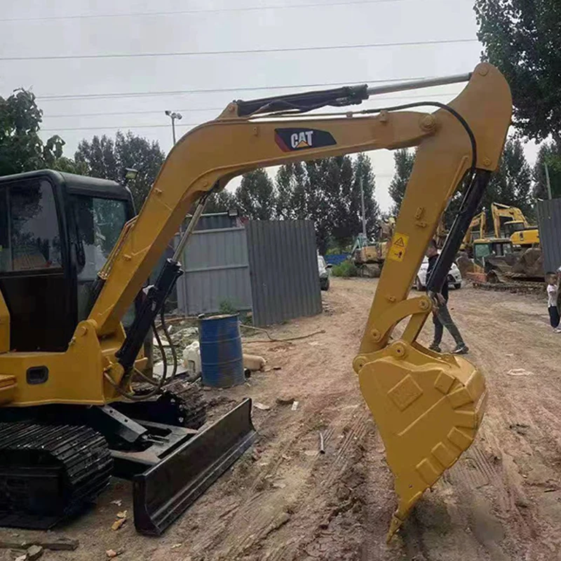 Small 6 tons used excavator imported from Japan Carter 306 sold at a low price