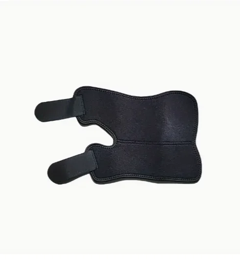 Nylon horse leg protector filled with down for warmth and lightness