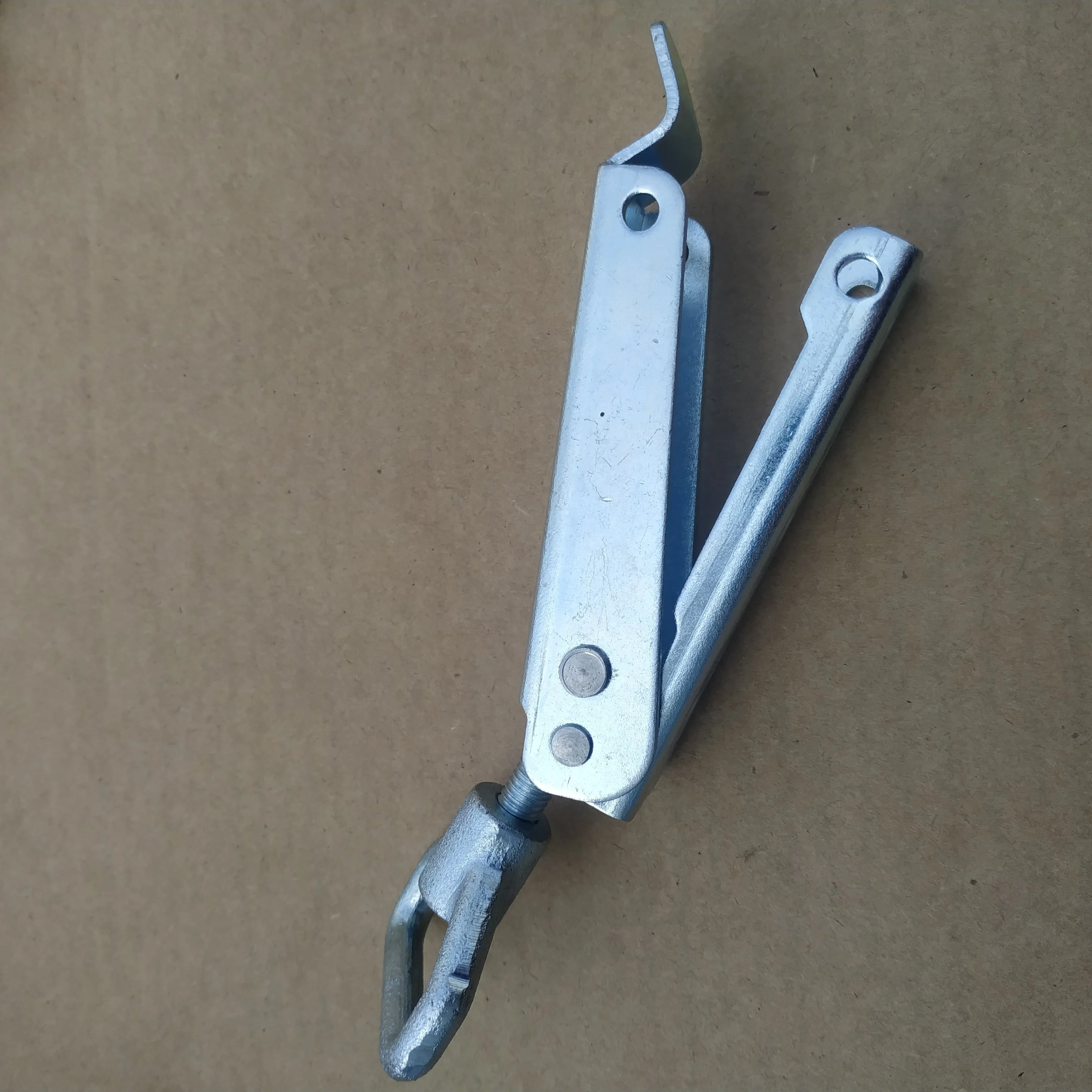 Customized heavy duty toggle lock wooden case toggles