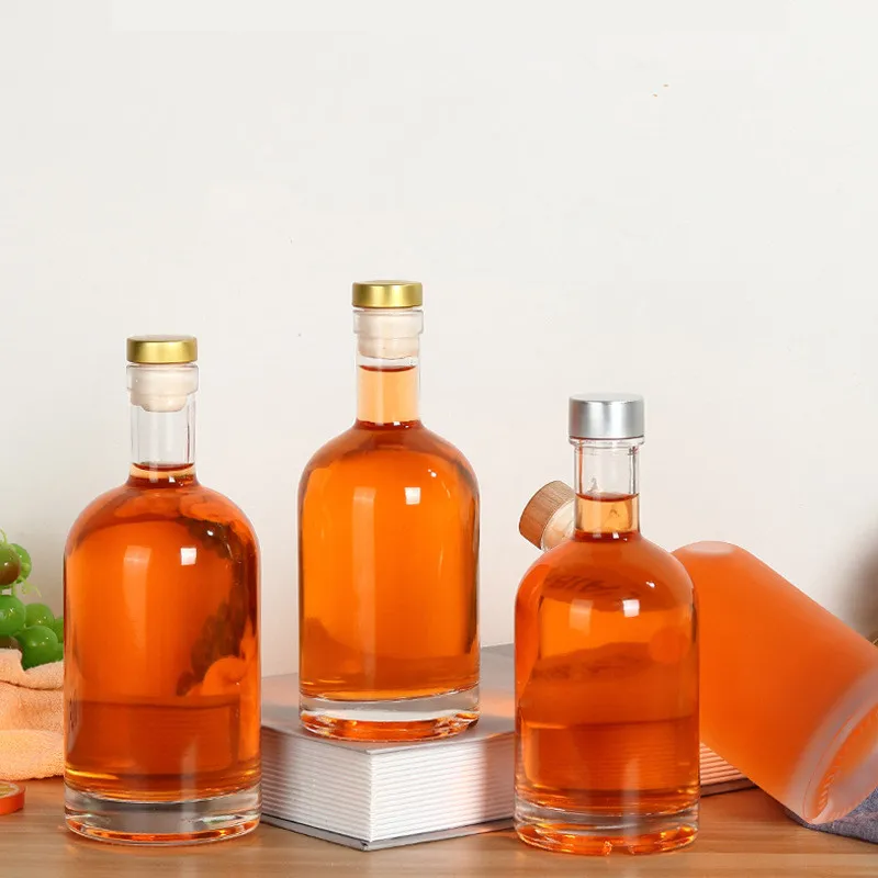 Vodka Bottle 750 ml 500ml 1l Customized Logo Matte Transparent Wine Glass Liquor Bottle