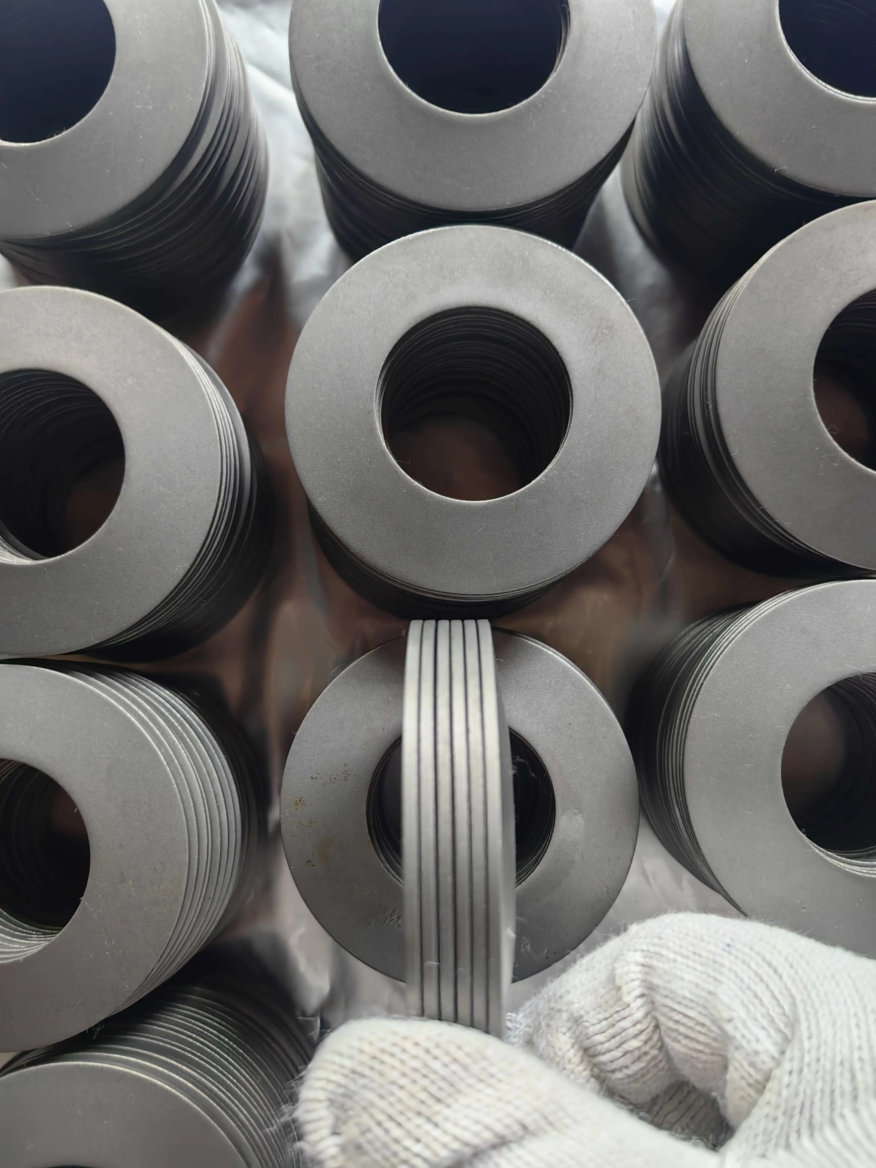 Belleville spring washer Grey anti-corrosion coating phosphating and oiling Disc Spring 50CrV4 Belleville washer 80*41*2.25*5.2