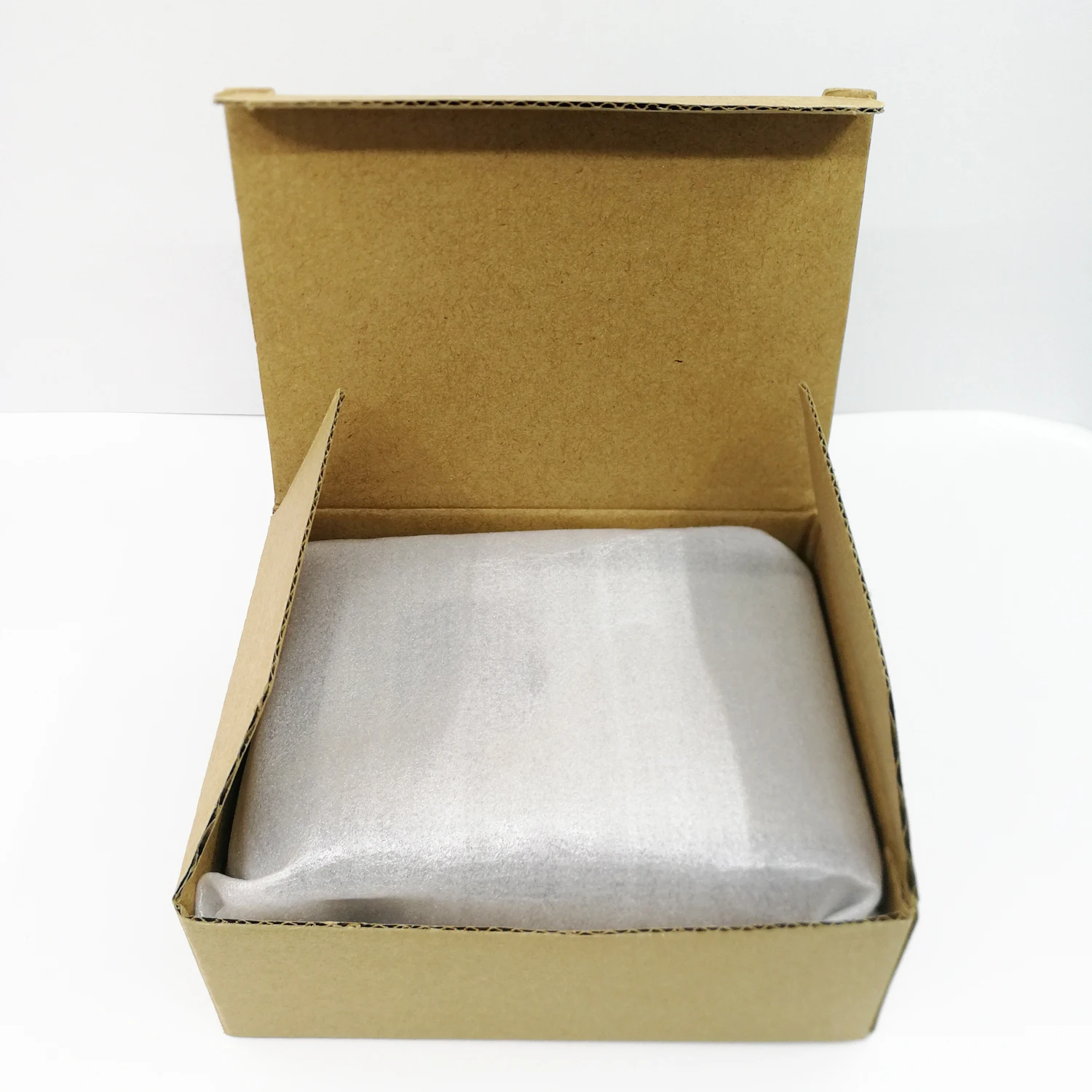 wall mounted combination lock key storage box outdoor waterproof 4 digital password key safe lock box