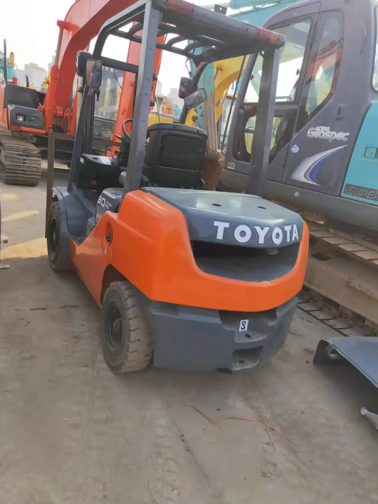 Дизельный мини-вилочный погрузчик 3 тонны 5 7 тонн tcm jac komatsu toyota вилочный мачта 4 м б/у