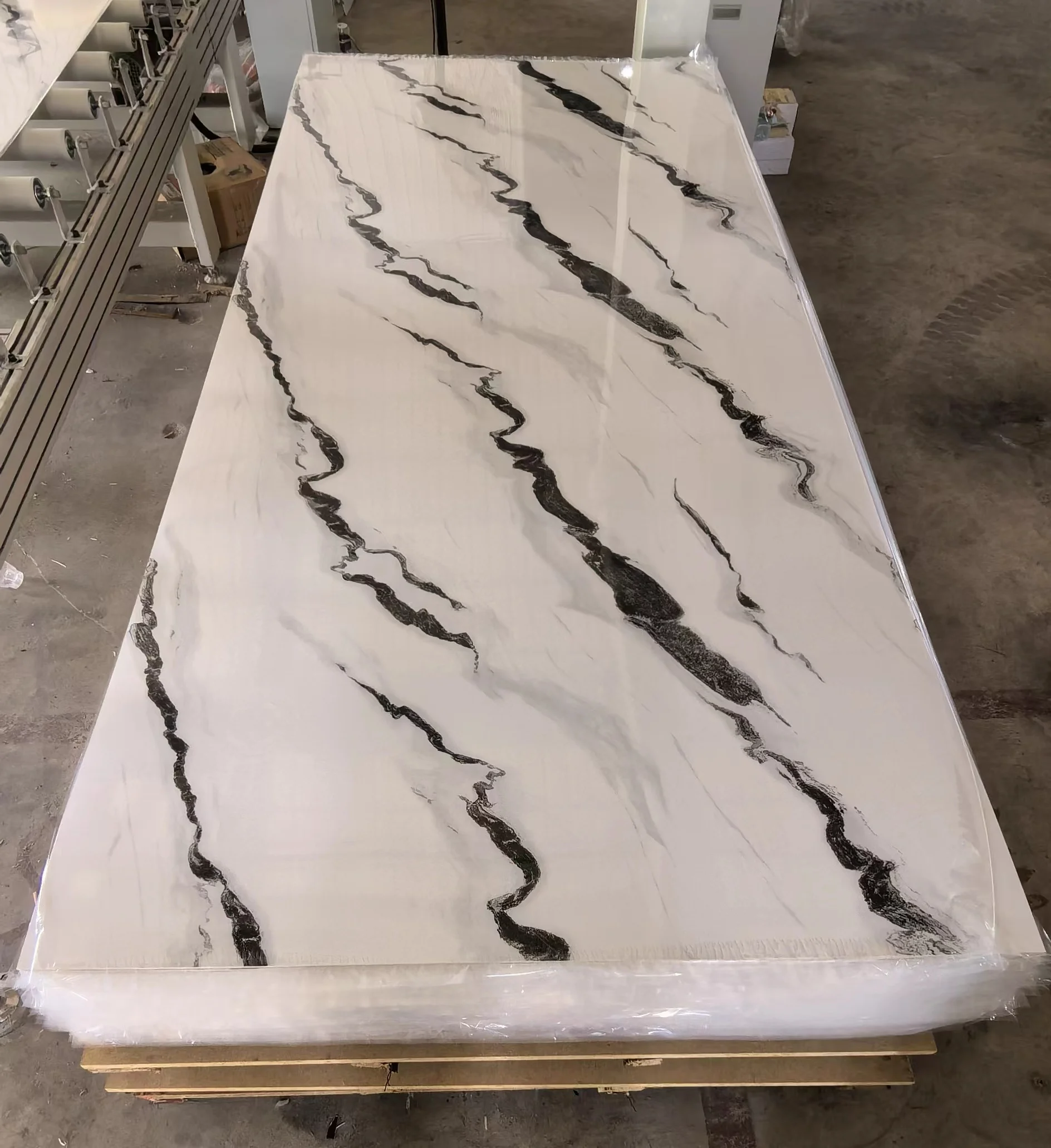 Durable and Longlife Interior Decoration Wall Panels Waterproof PVC UV Laminated Marble Sheet UV Coating Stone Plastic Board