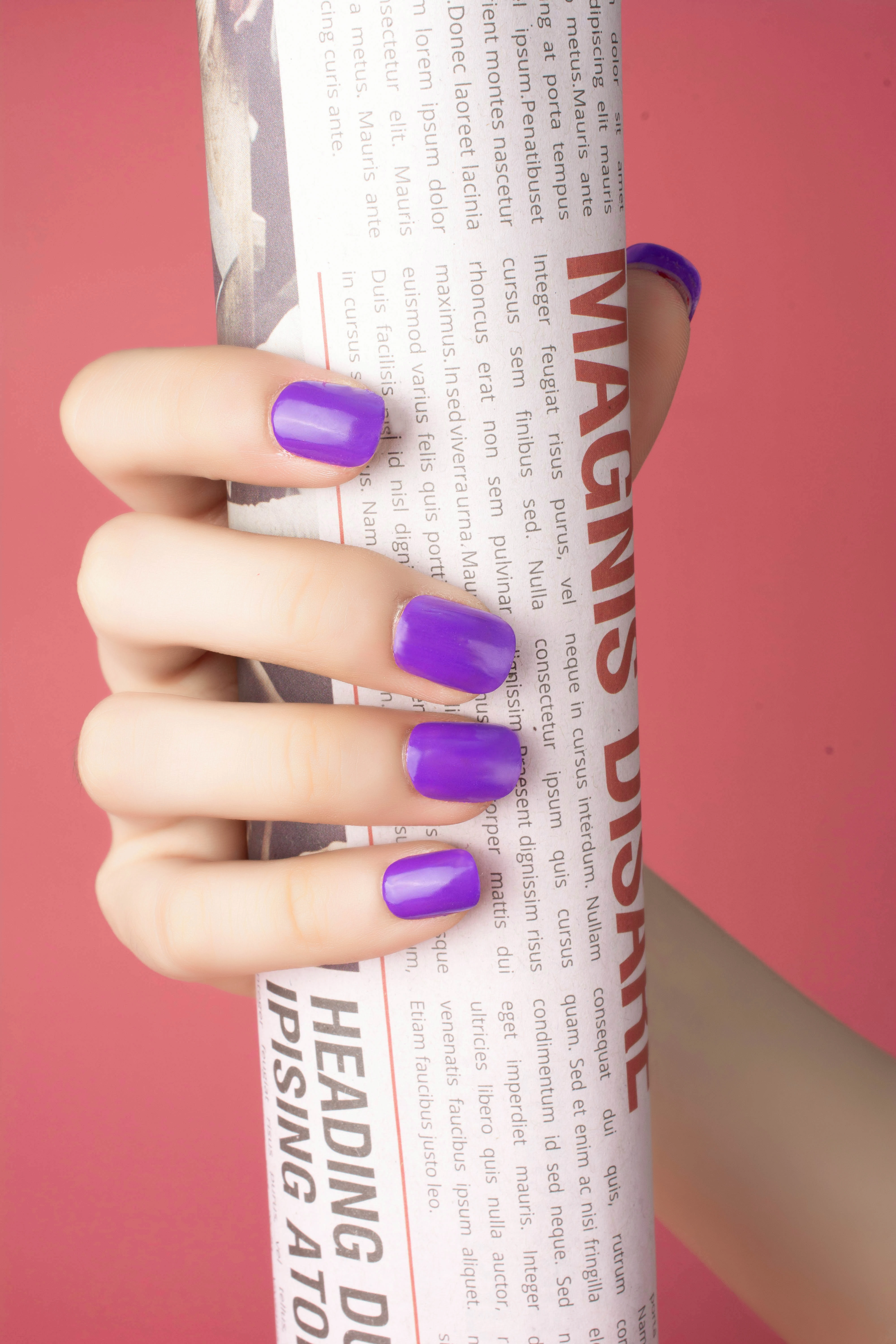 2020 Summer Hot Sale Cute Dry Fast No Peel off Nail Lacquer Logo Customized Private Label Top Selling Nail Polish