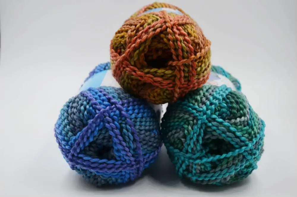 100%Polyester  Fancy Yarn  wool yarn for knitting and crochet