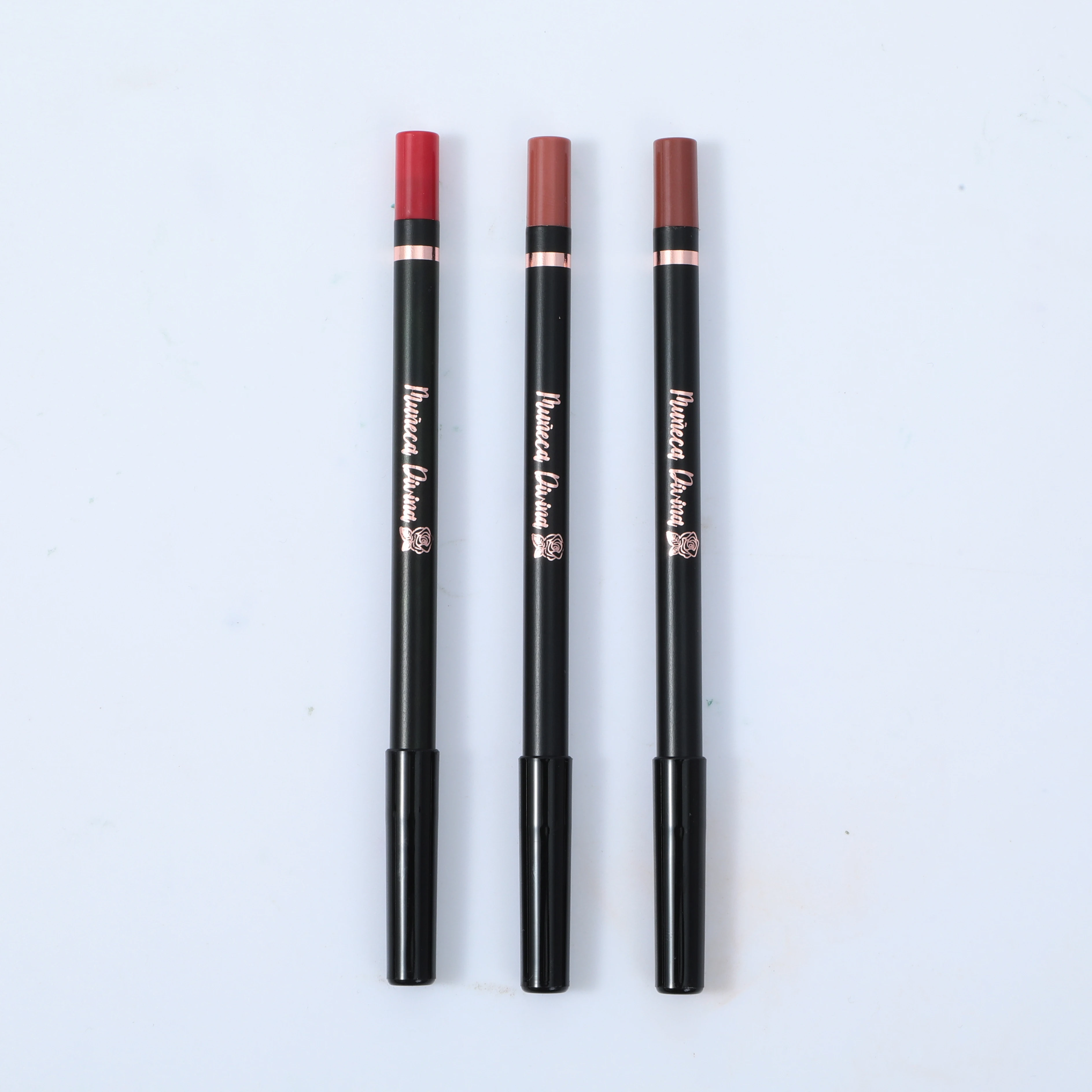 Free Sample Custom Logo Creamy High Pigment  Waterproof Wood  Long Lasting Matte Private Label Velvet Lip Liner Pencil