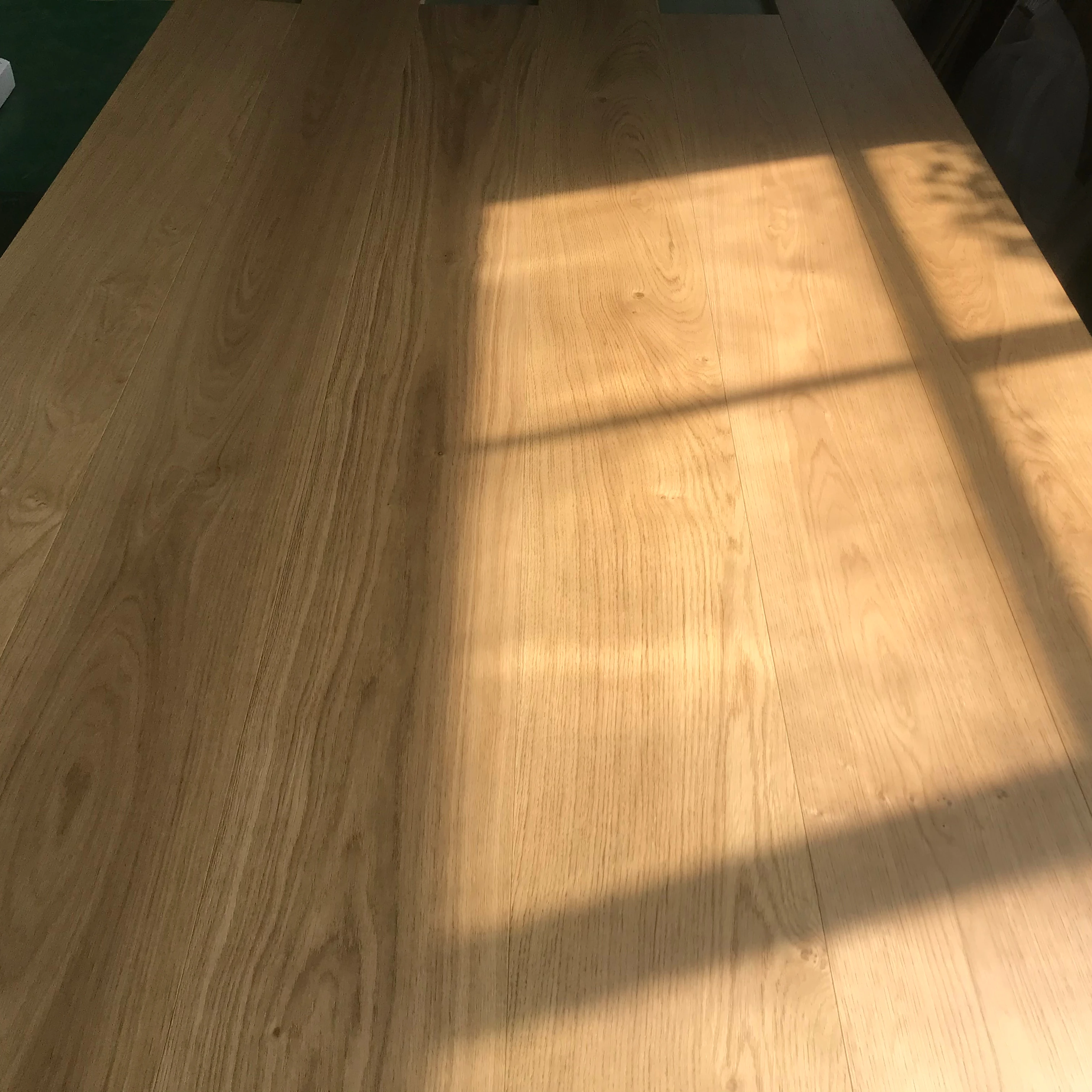 Oak Multi-layer Solid Wood Composite Floor Heating Engineered Wood Flooring