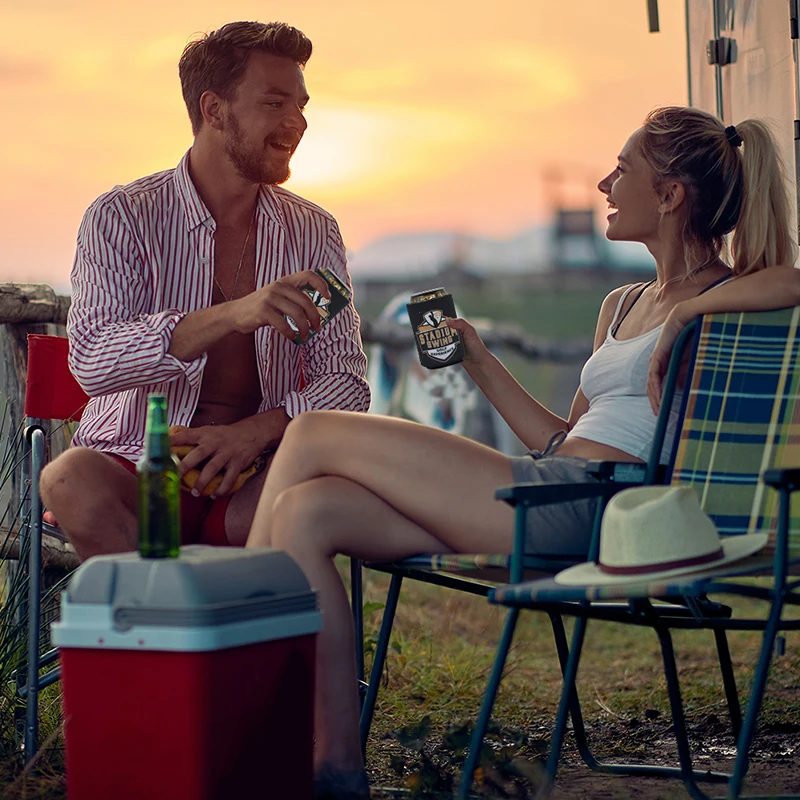 Wholesale 12oz Black Neoprene Drink Beer Bottle Magnetic Coozies Stubby Holder Can Cooler Cover Sleeve with Strong Magnet