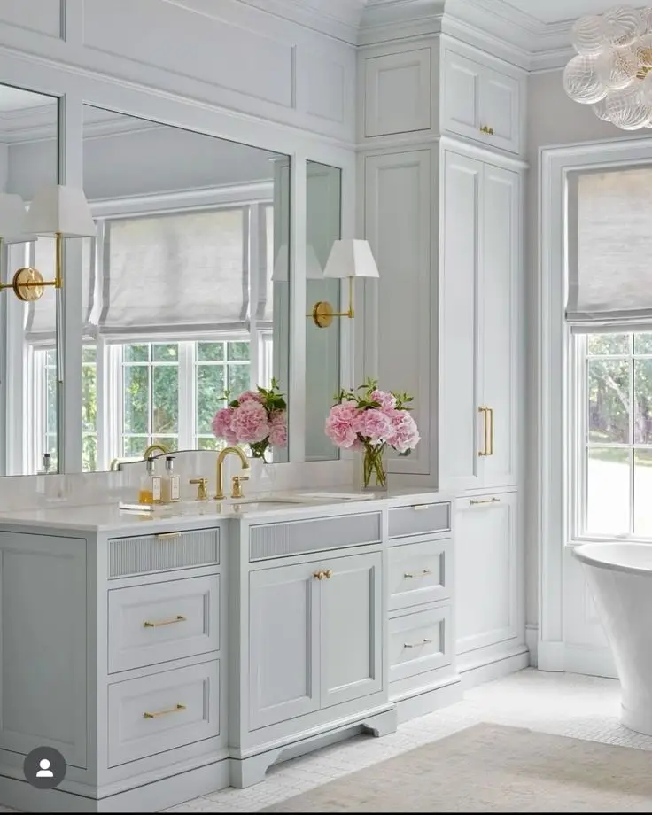 CBMmart  High End LED Mirror Solid Wood Oak Bathroom Furniture Cabinet Shaker Design Bath Vanity
