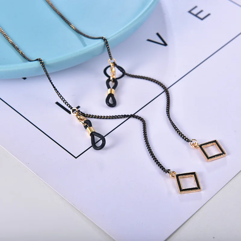2022 Creative Black Gold Pendant eyewear chain new eyewear accessories metal geometric anti loss hanging rope chain for glasses
