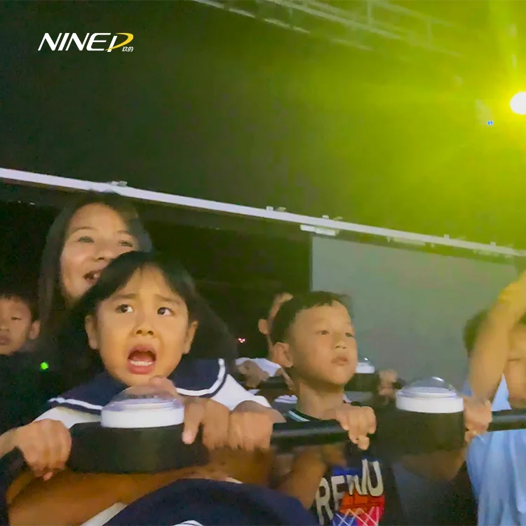 Realistic 3D Naked-Eye Roller Coaster 8D Cinema Motion System Portable Orbit Cinema