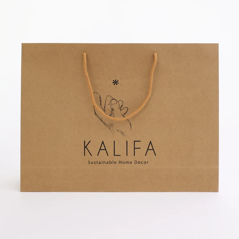 High quality custom logo printed Art MATTE BLACK paper gift bags craft Paper Bag Paper shopping bag for cloth