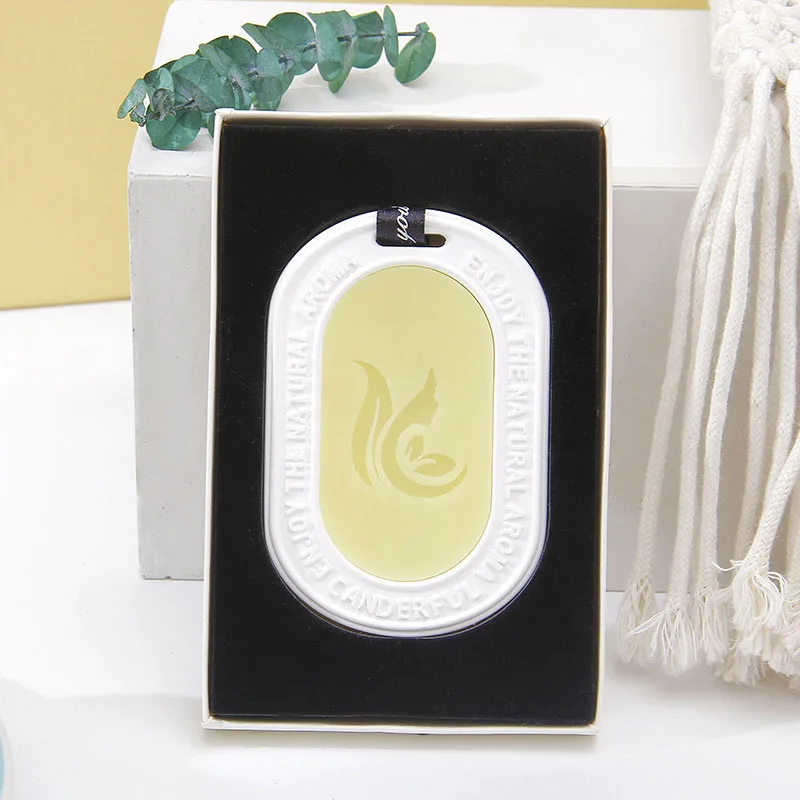 Wonderful Various Color Glass Reed Diffuser with Sticks Ribbon luxury car scents hanging freshener perfume car