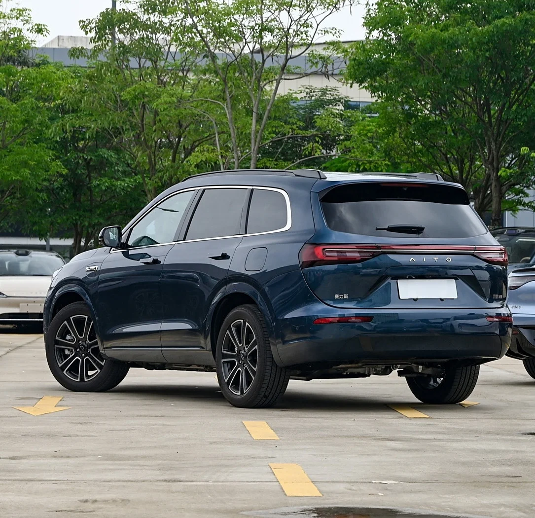 Hua Wei Artificial Intelligence Automatic AI Driving 6 Seats Luxury New Energy Hybrid Electric AWD SUV EV Car SERES M7