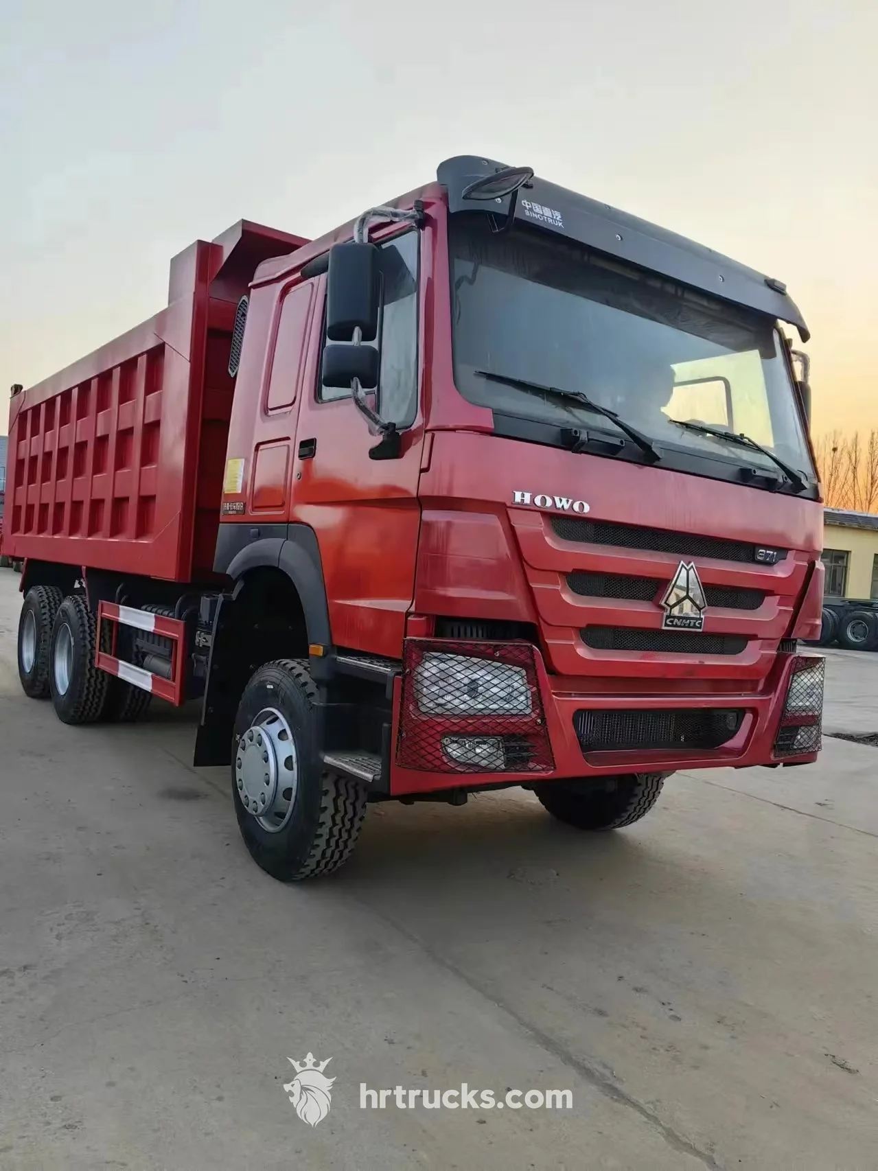 Лидер продаж высокоэффективный сверхмощный тягач HOWO 6x4 евро в 380HP классический самосвал б/у левый Евро 3