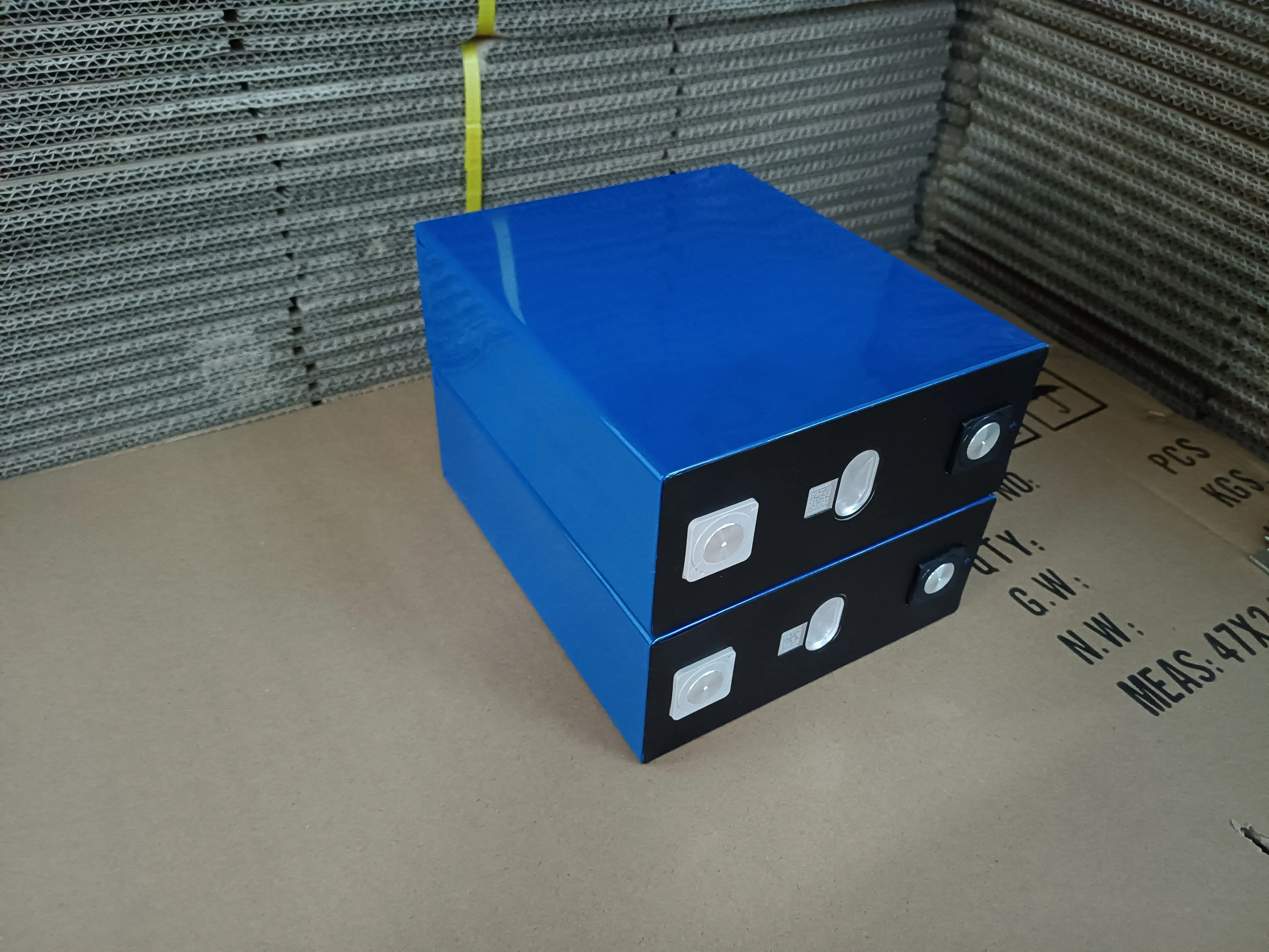 10000 cycle battery HTHIUM 3.2 v 280ah lifepo4 battery cell 280ah lifepo4 battery eu stock lifepo4 280ah