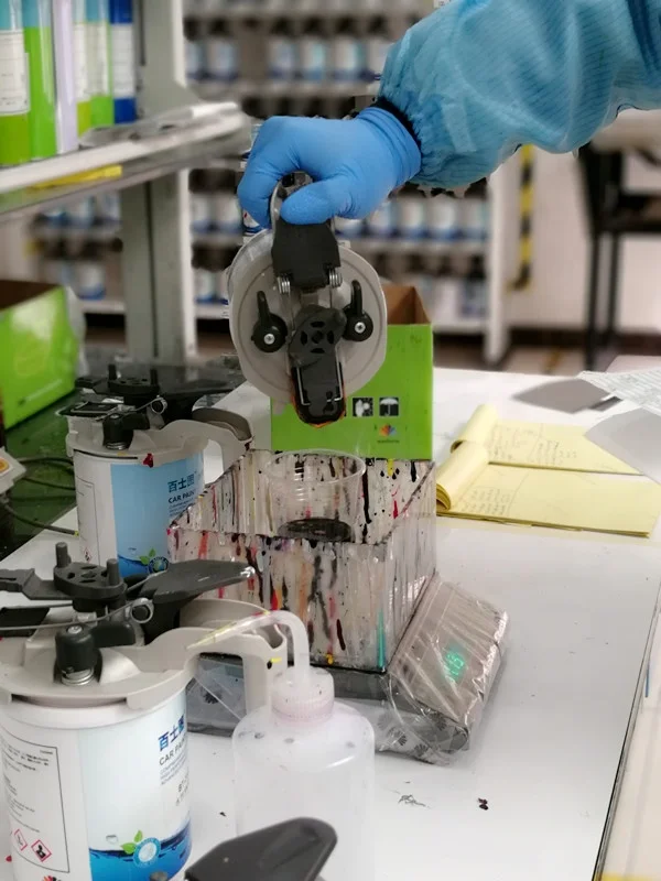 Factory Wholesale Car Auto Refinish Paint Auto Mirror Effect Acrylic Automotive Clearcoat