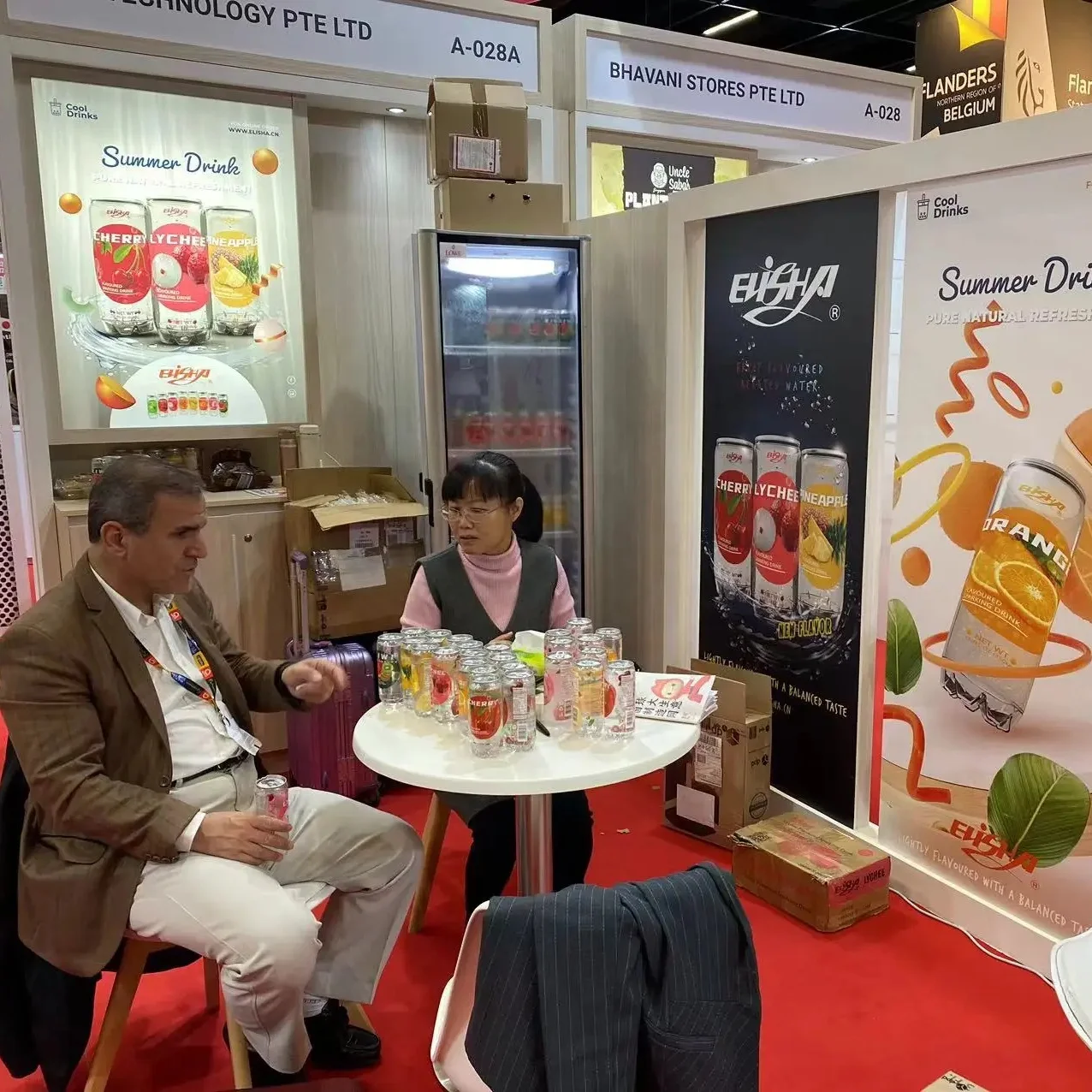 330ml Juice Cool Fructose Fruit & Vegetable Juice 350ml PET CAN Fruit Flavor Sparkling Drinks Mogu Mogu Fruit Juice 2145 Cartons