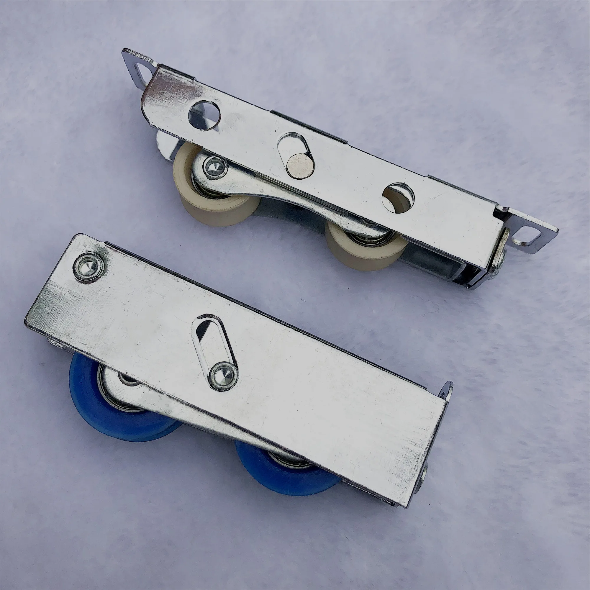 
Newest double pulley sliding long plastic roller wheel for sale 